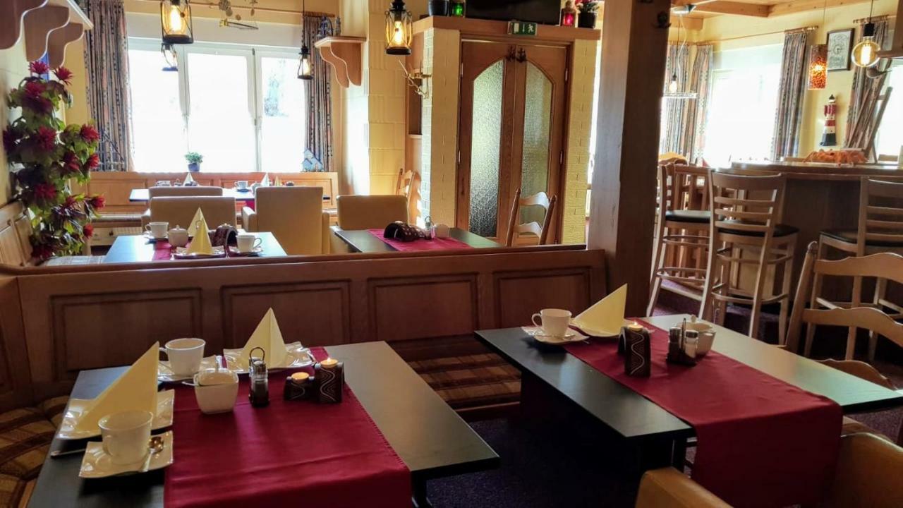Hotel Drostenhof Garni 埃森斯 外观 照片