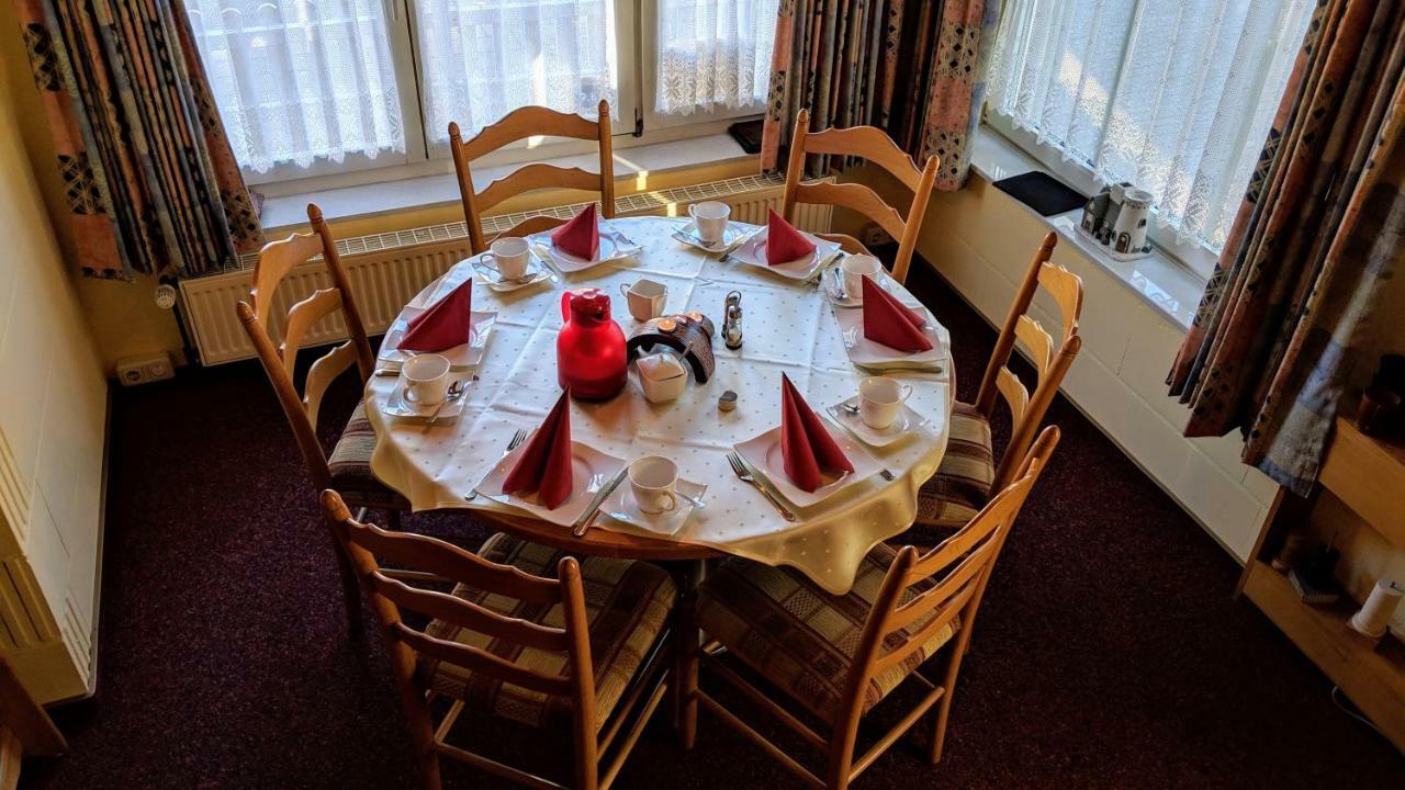 Hotel Drostenhof Garni 埃森斯 外观 照片